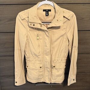 H&M Women's Beige Utility Jacket Sz 2